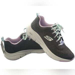 Skechers Arch Fit - Comfy Wave Sneaker Women's 8.5 149414W-BKLV Black